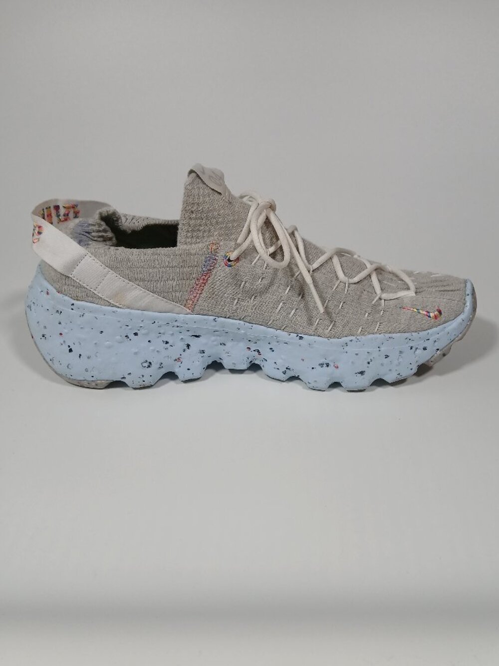 Nike Space Hippie 04 Be True Grey Rainbow Men Size 10.5 CZ6398-102 Sneaker - Picture 6 of 10